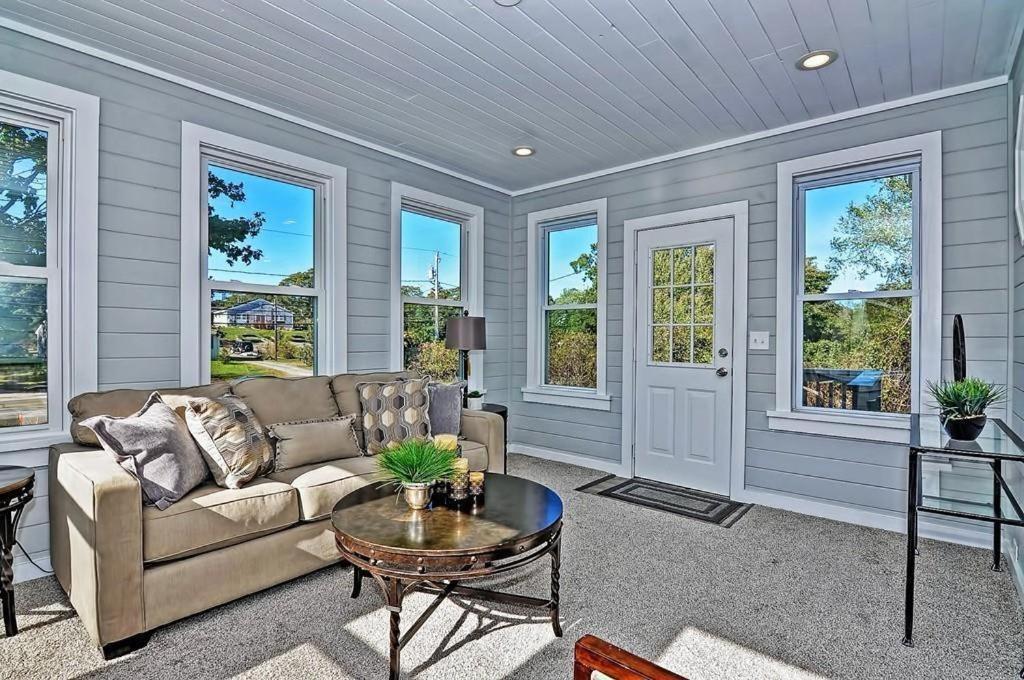 Charming Cottage Historic Falmouth Cape Cod Near Beach And Downtown 2Br 1Bath Deck Eksteriør billede