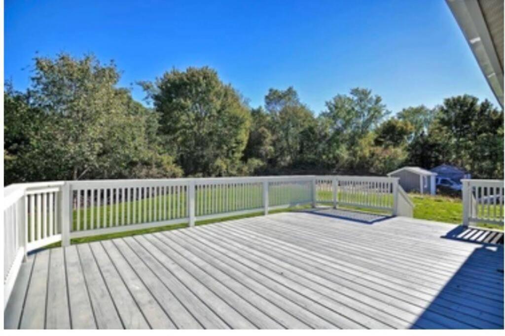 Charming Cottage Historic Falmouth Cape Cod Near Beach And Downtown 2Br 1Bath Deck Eksteriør billede